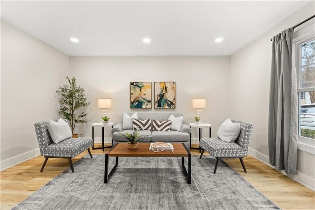 6404 Park Avenue, Unit D4, Atlanta, GA 30342 Main Photo