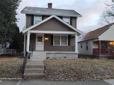 253 Peach Orchard Avenue, Oakwood, OH 45419