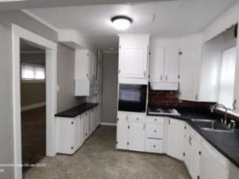 253 Peach Orchard Avenue, Oakwood, OH 45419 Photo 8