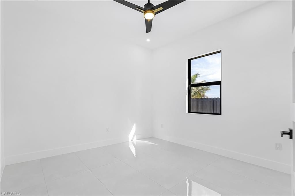 2000 SW 31st Ter, Cape Coral, FL 33914 Photo