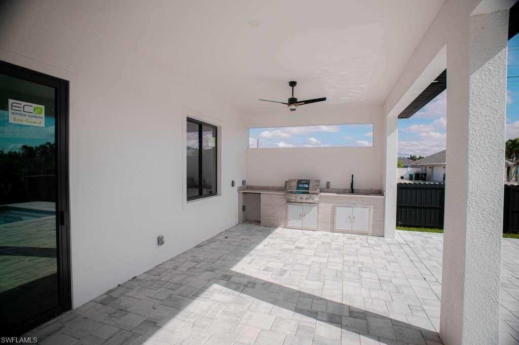 2000 SW 31st Ter, Cape Coral, FL 33914 Photo
