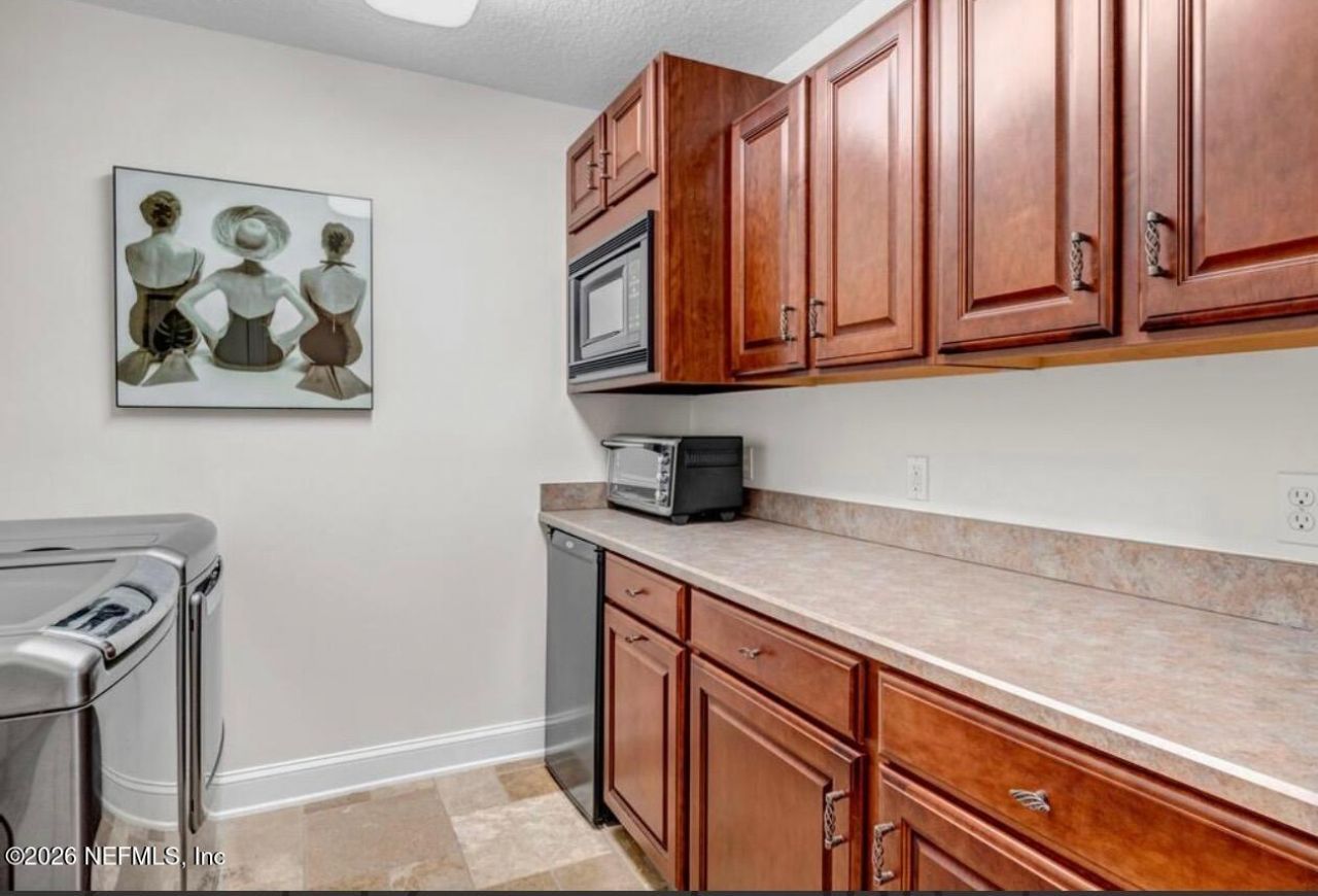 905 2nd Street N, Unit E, Jacksonville Beach, FL 32250 Photo