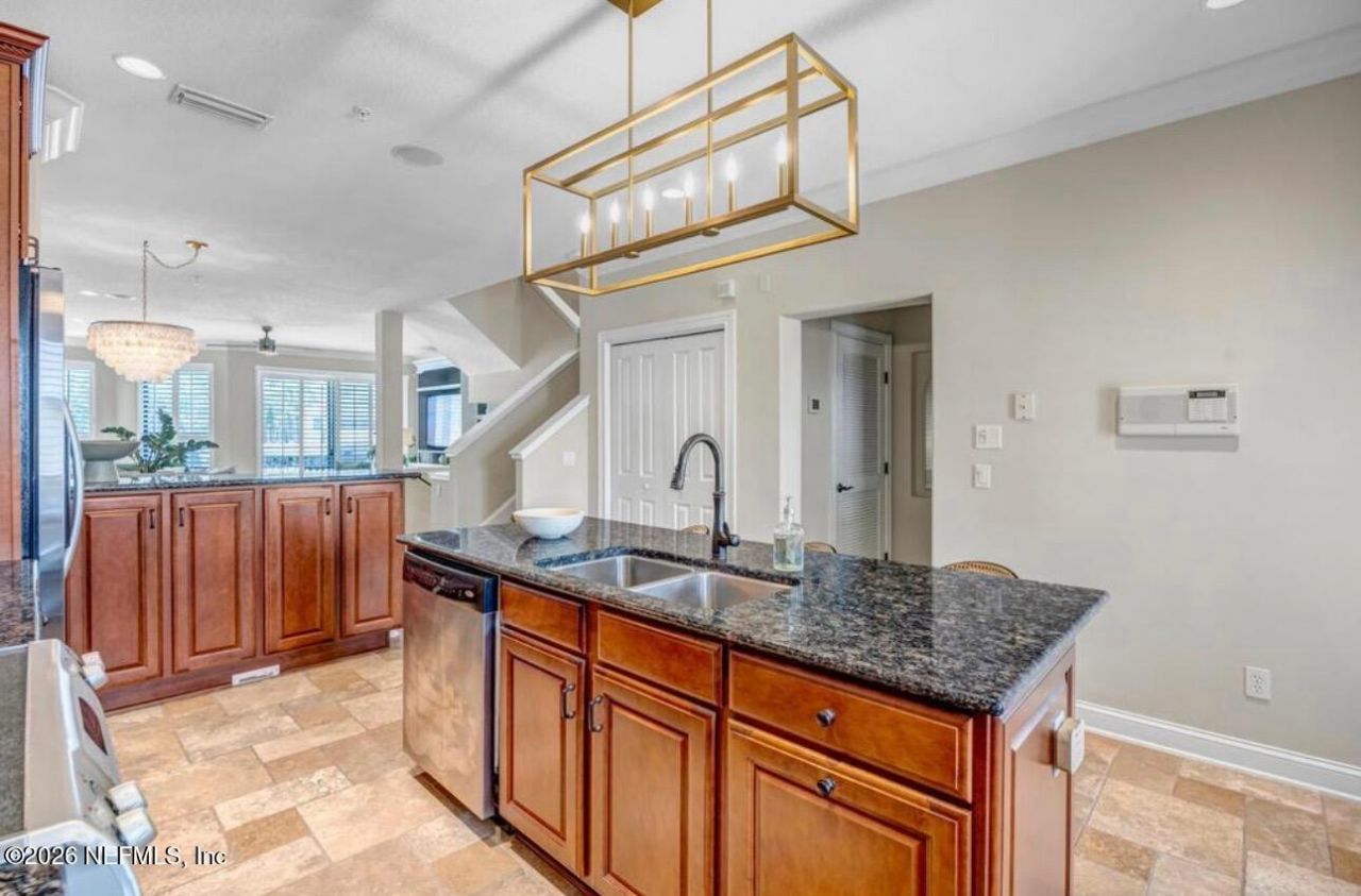 905 2nd Street N, Unit E, Jacksonville Beach, FL 32250 Photo