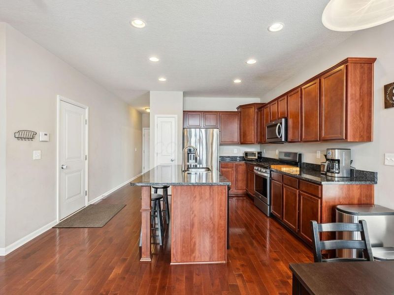 4083 Macaldus Drive, Columbus, OH 43219 Photo 13