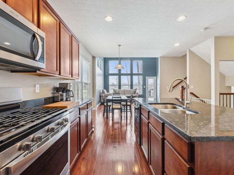 4083 Macaldus Drive, Columbus, OH 43219 Photo 15