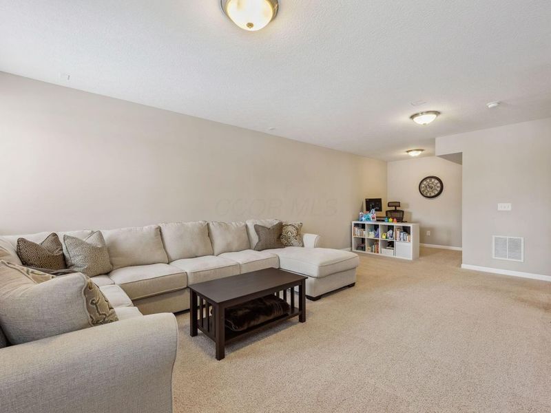 4083 Macaldus Drive, Columbus, OH 43219 Photo 41