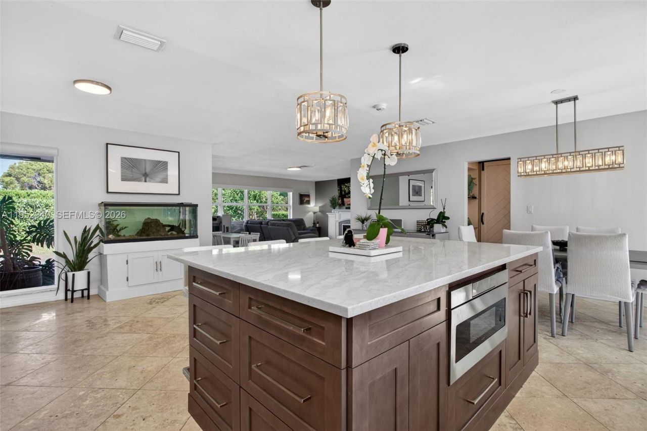 2910 NE 52nd St , Fort Lauderdale, FL 33308 Photo