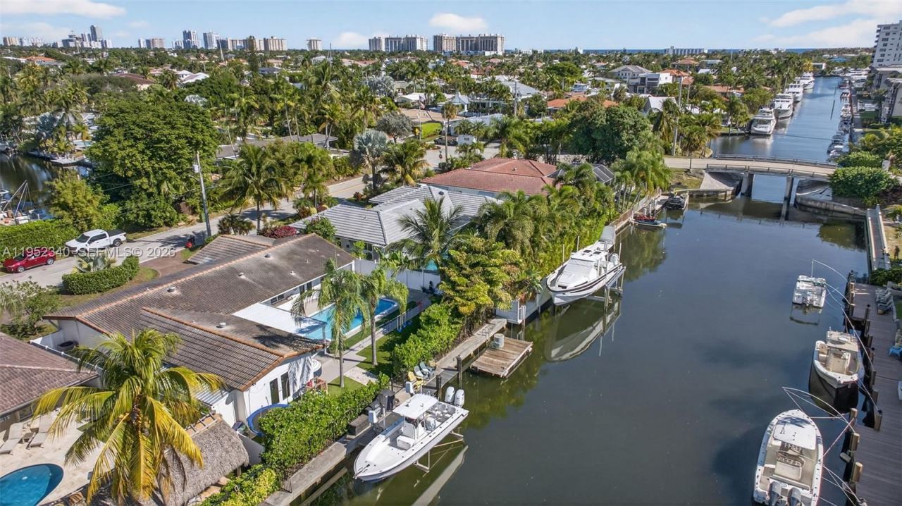 2910 NE 52nd St , Fort Lauderdale, FL 33308 Photo