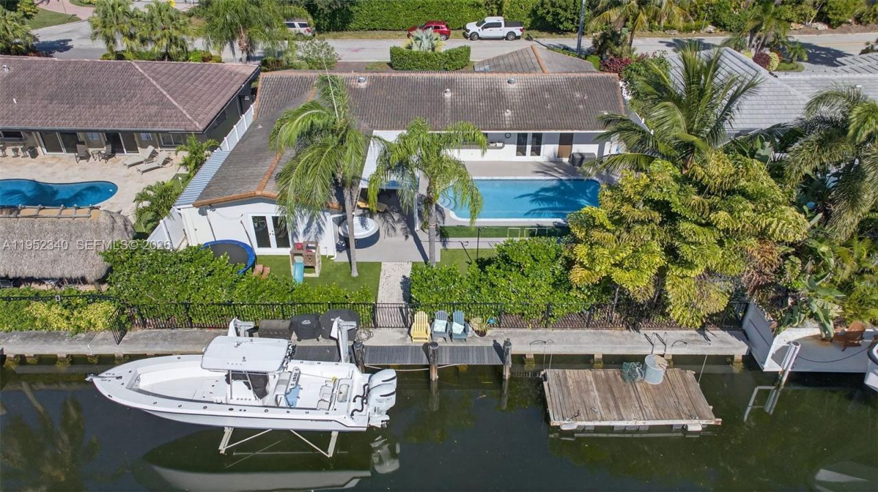 2910 NE 52nd St , Fort Lauderdale, FL 33308 Photo