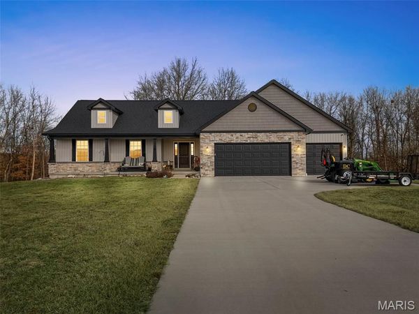 70 Whiteside Estates Drive, Silex, MO 63377
