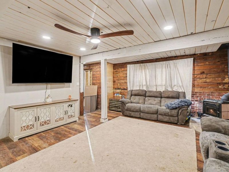 2562 Sprague Road, Bethel, OH 45106 Photo 3