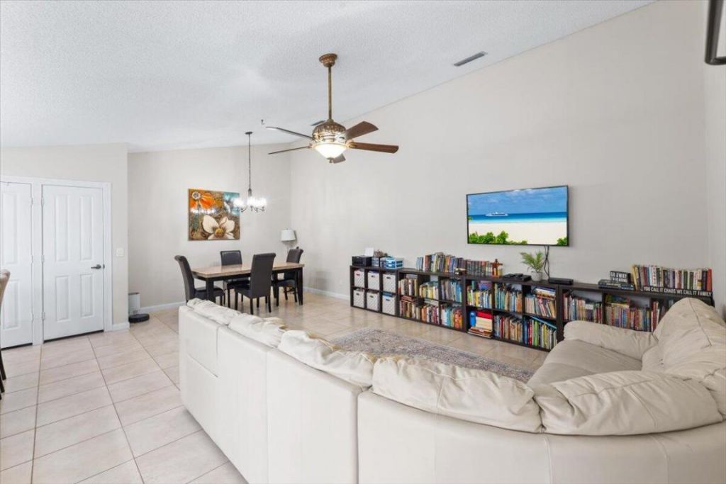 1819 SW Waterfall Boulevard, Palm City, FL 34990 Photo