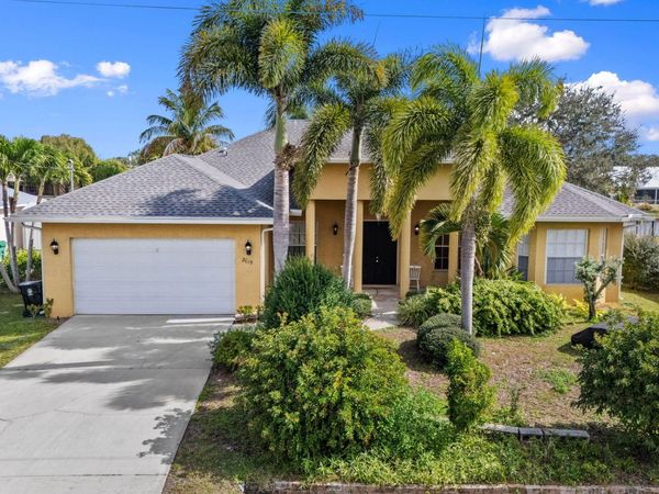 2019 SE Mantua Street, Port St. Lucie, FL 34952