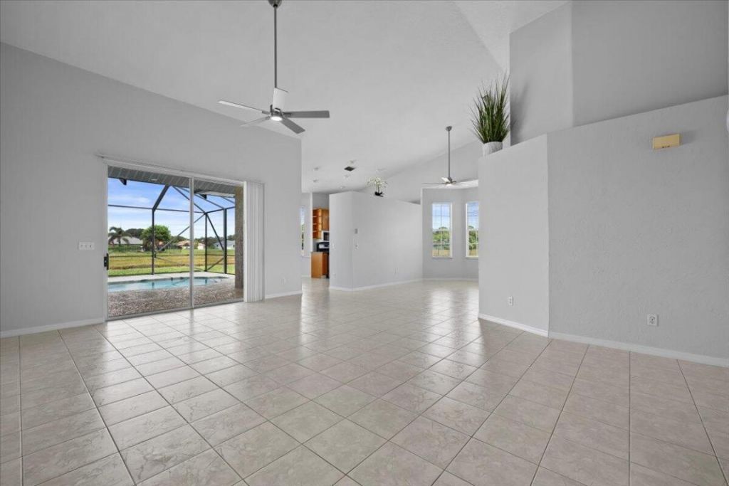 230 SW Ridgecrest Drive, Port Saint Lucie, FL 34953 Photo