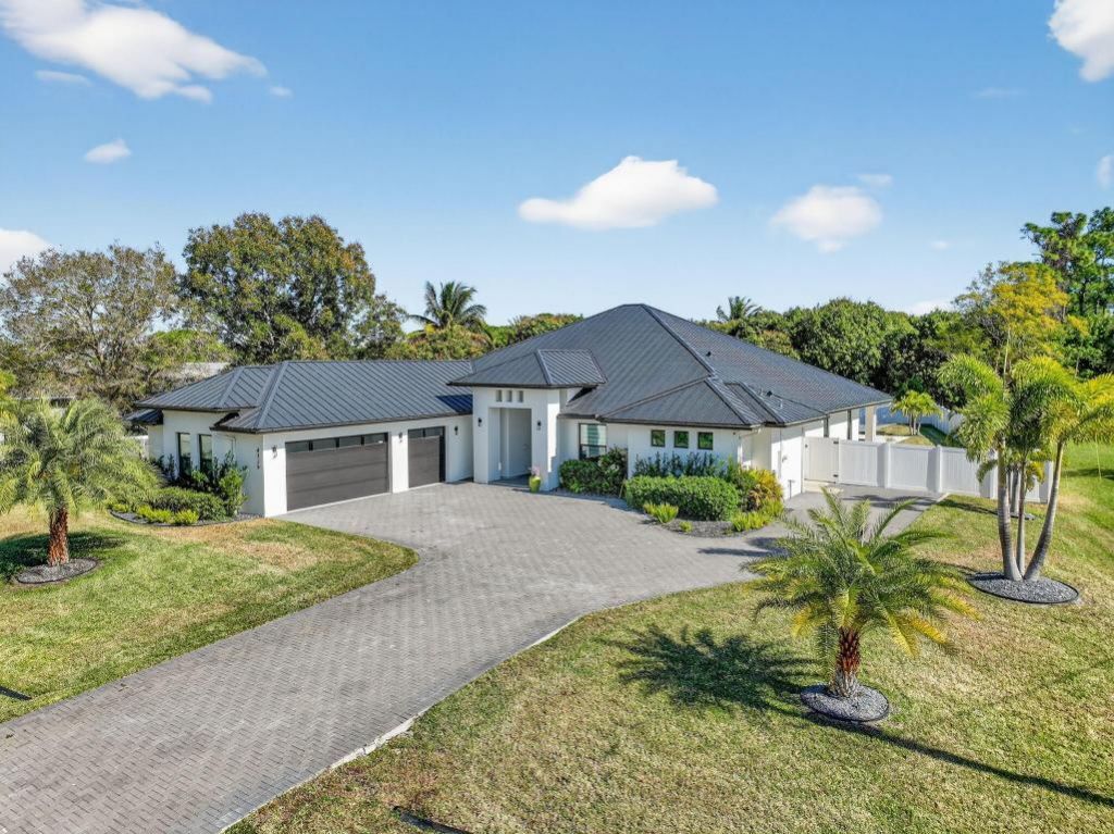 4129 SW Saybrook Street, Port Saint Lucie, FL 34953 Photo