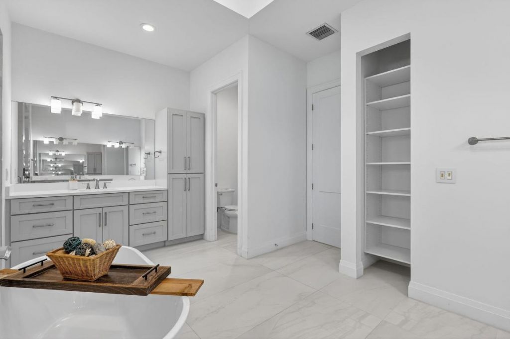 4129 SW Saybrook Street, Port Saint Lucie, FL 34953 Photo