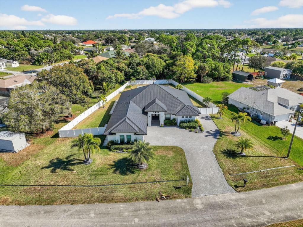 4129 SW Saybrook Street, Port Saint Lucie, FL 34953 Photo