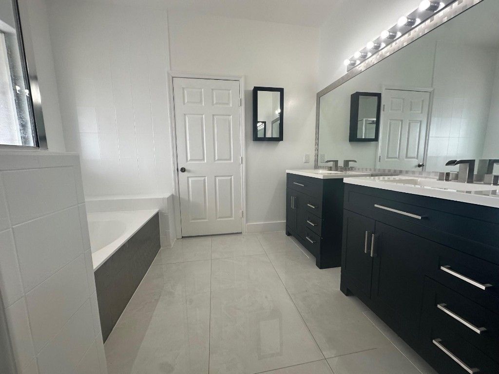 14024 SW 132nd Avenue, Miami, FL 33186 Photo