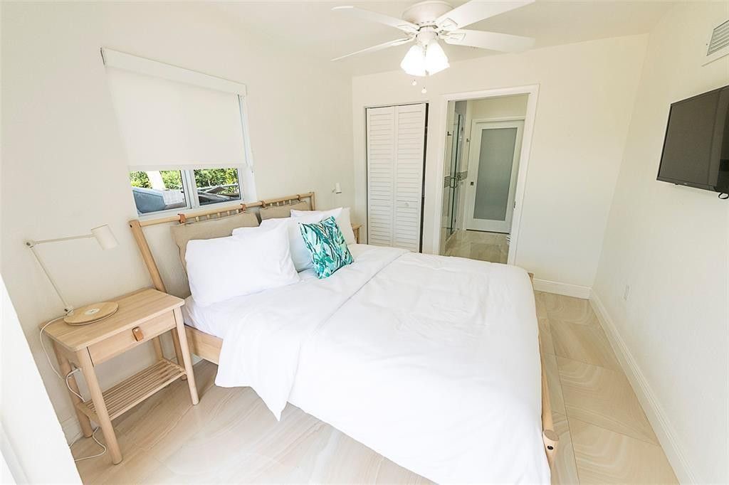 1162 Hayes Street, Hollywood, FL 33019 Photo