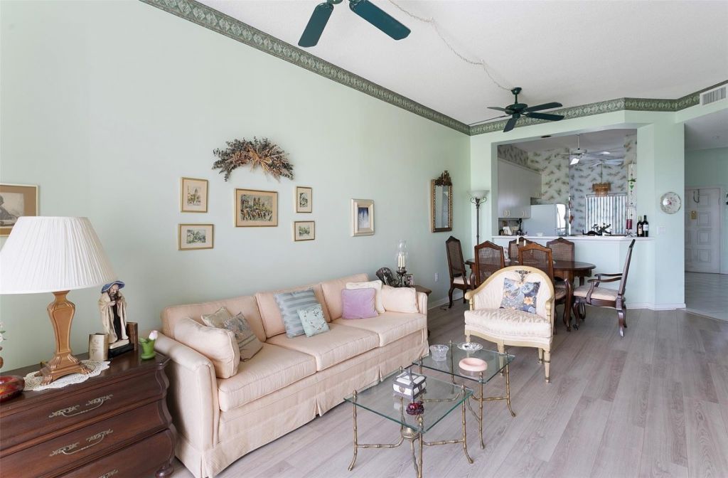 9551 Weldon Circle, Unit 404, Fort Lauderdale, FL 33321 Photo