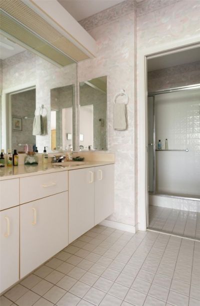 9551 Weldon Circle, Unit 404, Fort Lauderdale, FL 33321 Photo