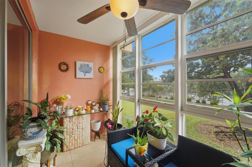 5750 NW 64th Avenue, Unit 211, Tamarac, FL 33319 Photo