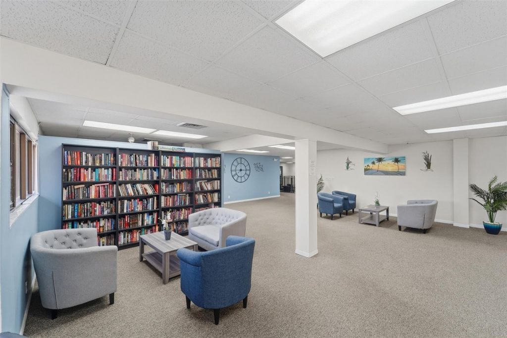 5750 NW 64th Avenue, Unit 211, Tamarac, FL 33319 Photo