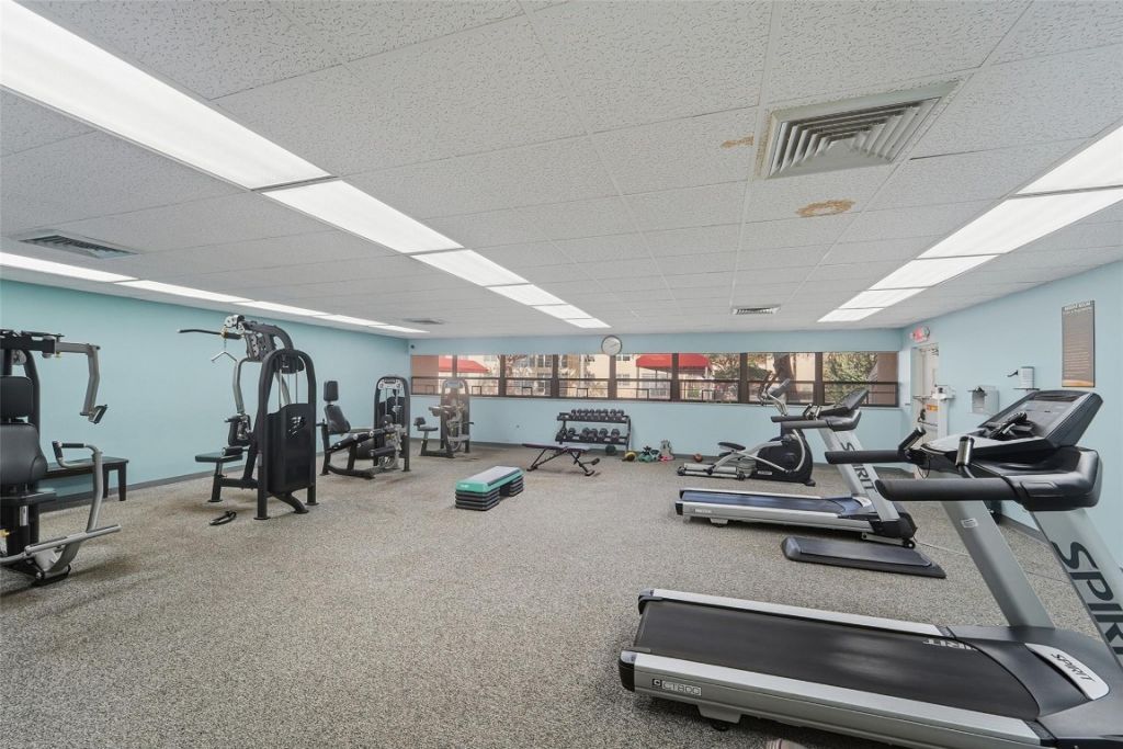 5750 NW 64th Avenue, Unit 211, Tamarac, FL 33319 Photo