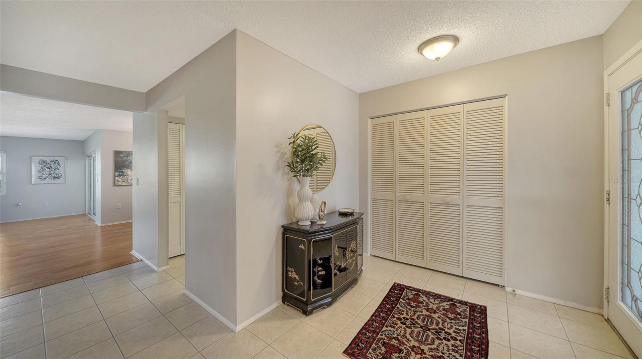 6810 9th Avenue W, Bradenton, FL 34209 Photo