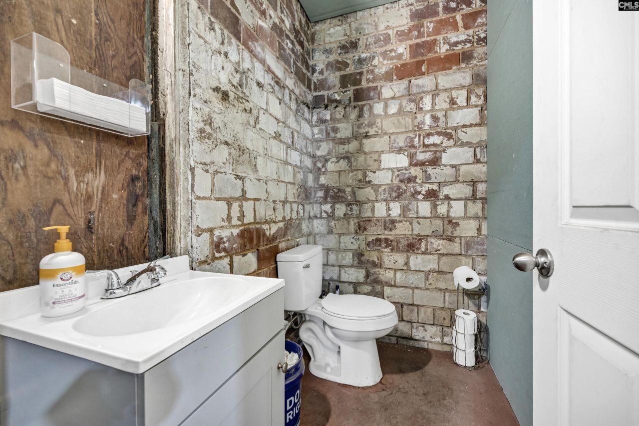 1177 Richtex Road Photo 7