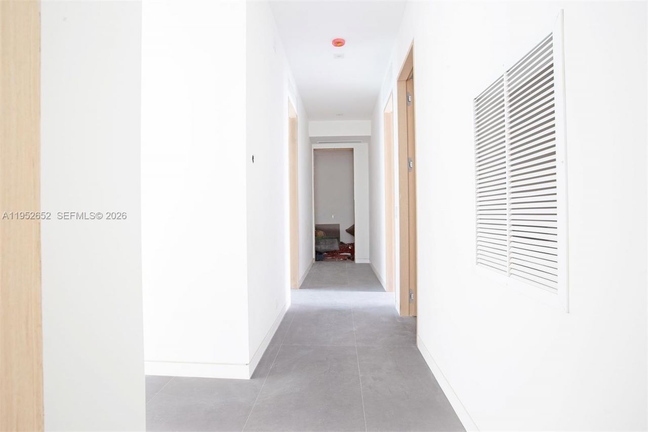 1103 SW 22nd Ter, Miami, FL 33129 Photo