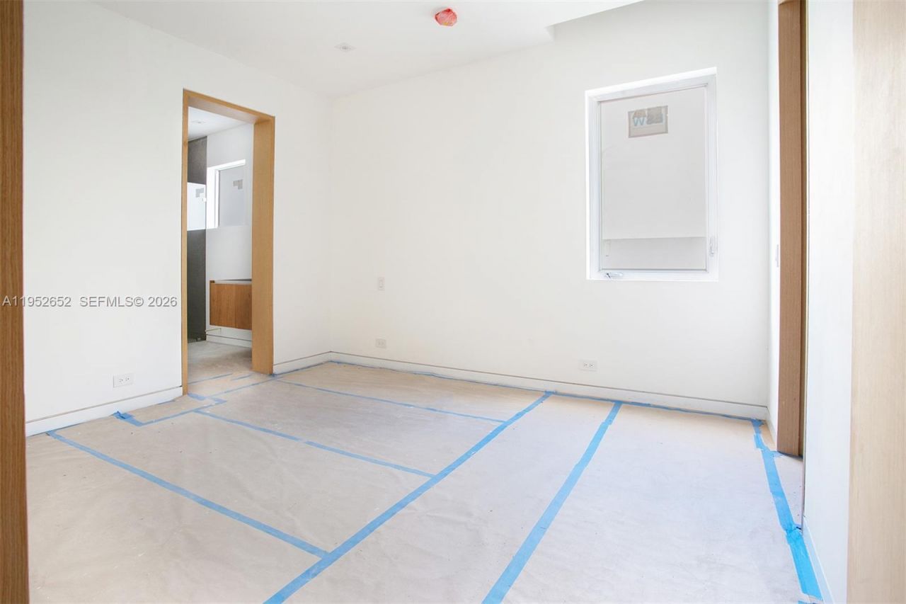 1103 SW 22nd Ter, Miami, FL 33129 Photo