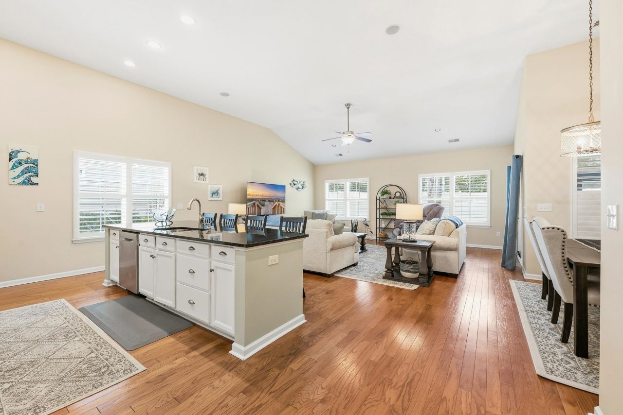 137 Zostera Dr. Photo 15