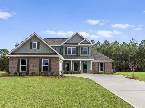 5920 Greenfield St, Pace, FL 32571