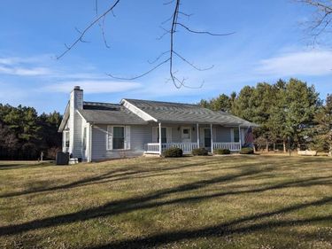 916 BATTLEFIELD BLUFF DR, NEW MARKET, VA 22844