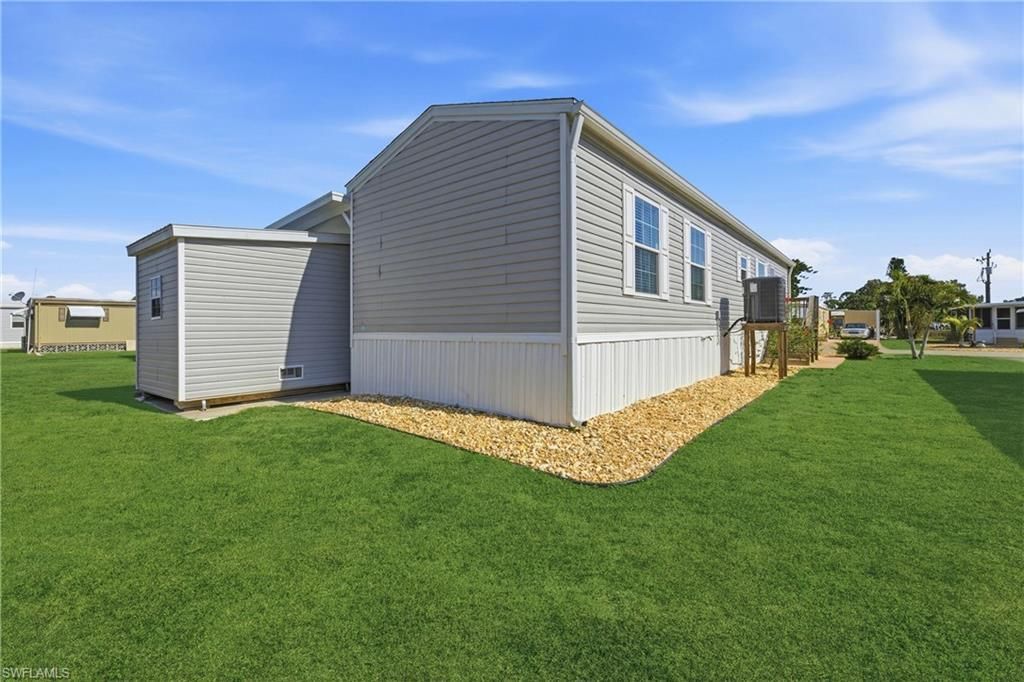 310 Shrub Ln S, North Fort Myers, FL 33917 Photo