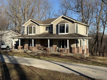 601 Indian Ridge Road, Falls of Rough, KY 40119