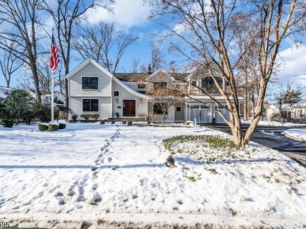 28 Falmouth Rd, Chatham, NJ 07928