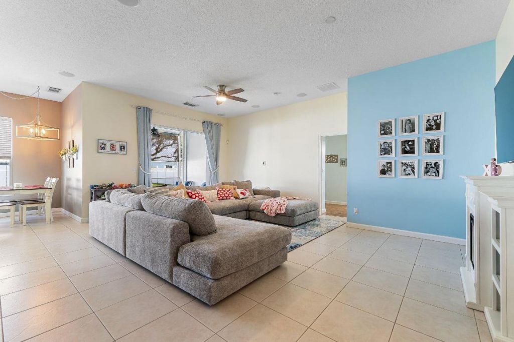 10640 SW Waterway Lane, Port Saint Lucie, FL 34987 Photo