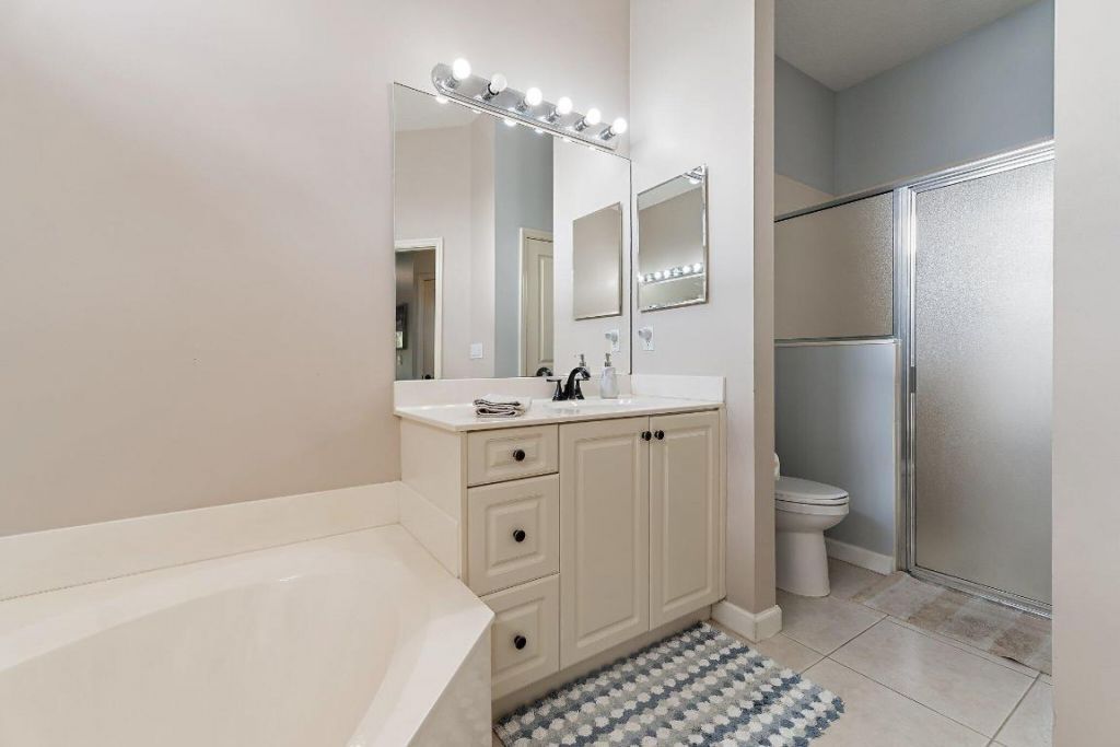 10640 SW Waterway Lane, Port Saint Lucie, FL 34987 Photo