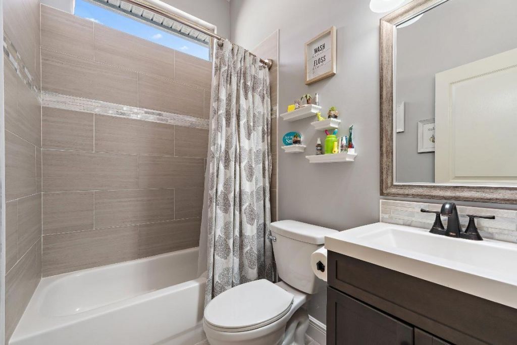 10640 SW Waterway Lane, Port Saint Lucie, FL 34987 Photo