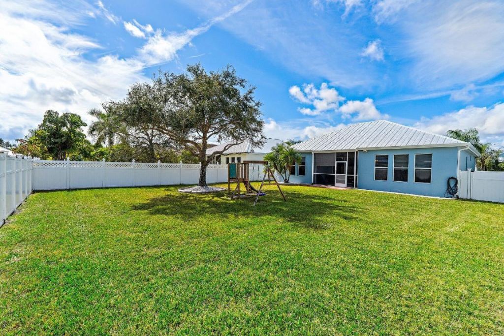 10640 SW Waterway Lane, Port Saint Lucie, FL 34987 Photo