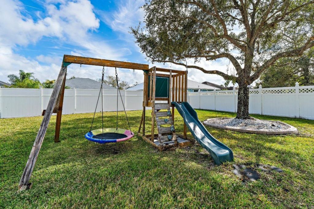 10640 SW Waterway Lane, Port Saint Lucie, FL 34987 Photo