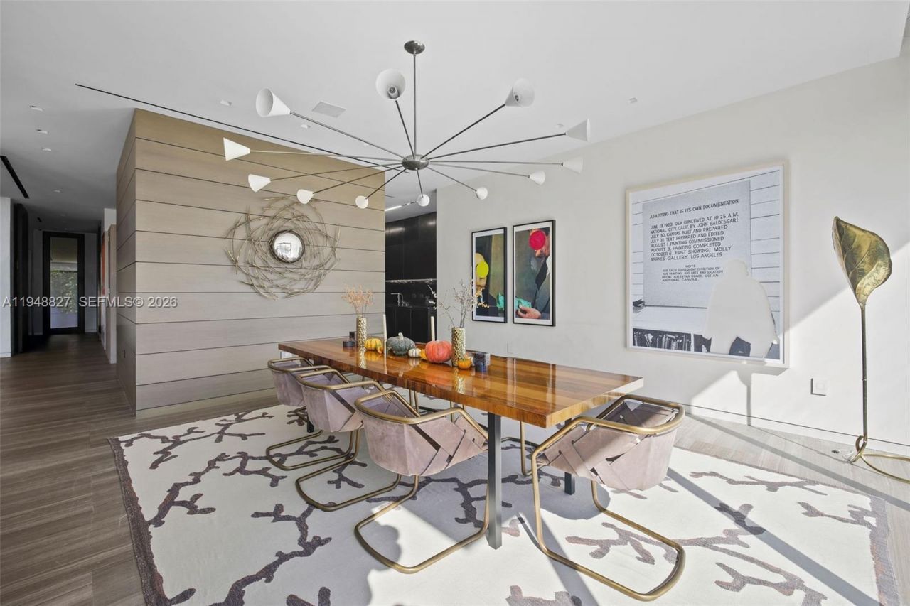 132 Paloma Dr , Coral Gables, FL 33143 Photo