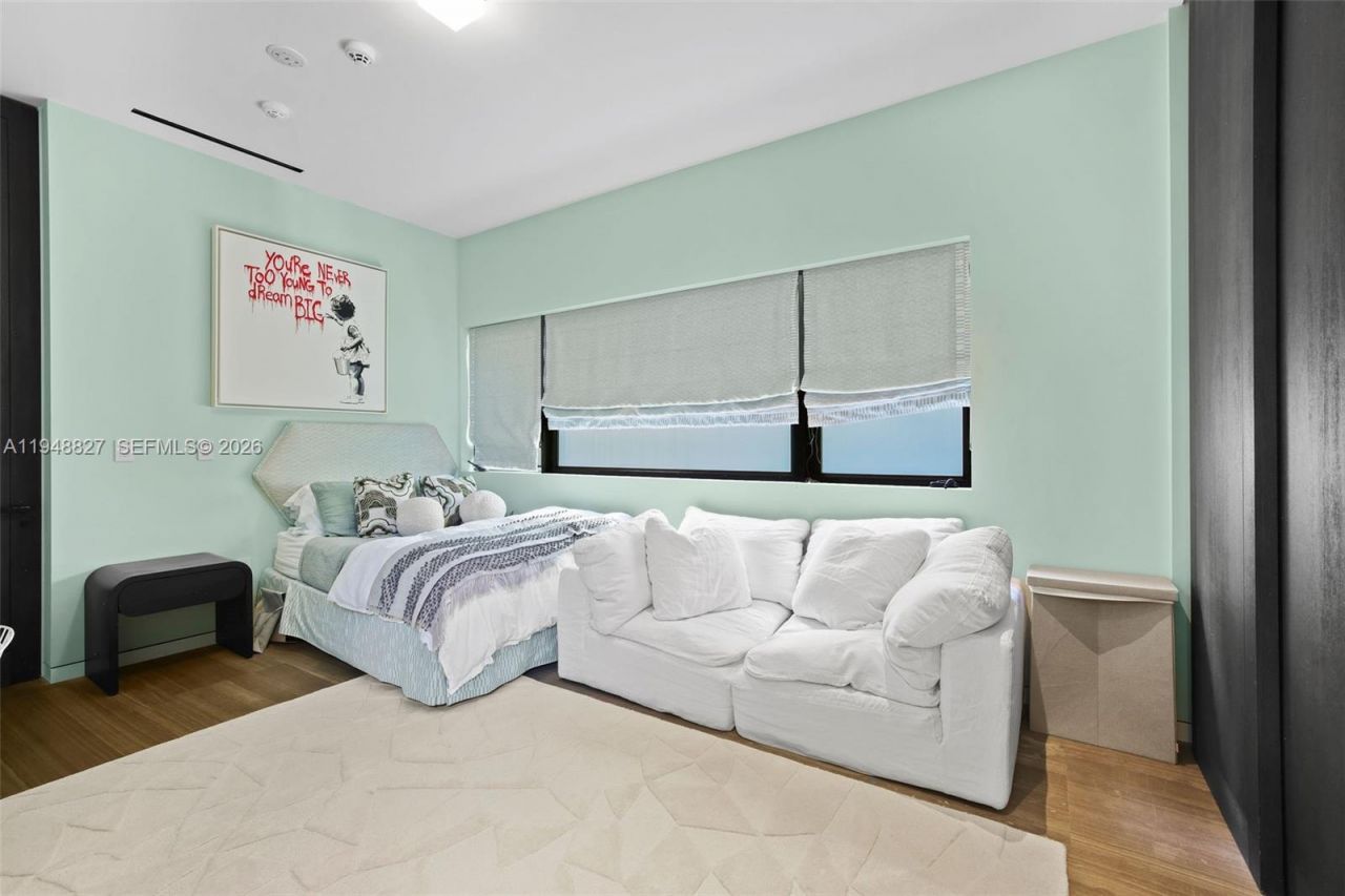 132 Paloma Dr , Coral Gables, FL 33143 Photo