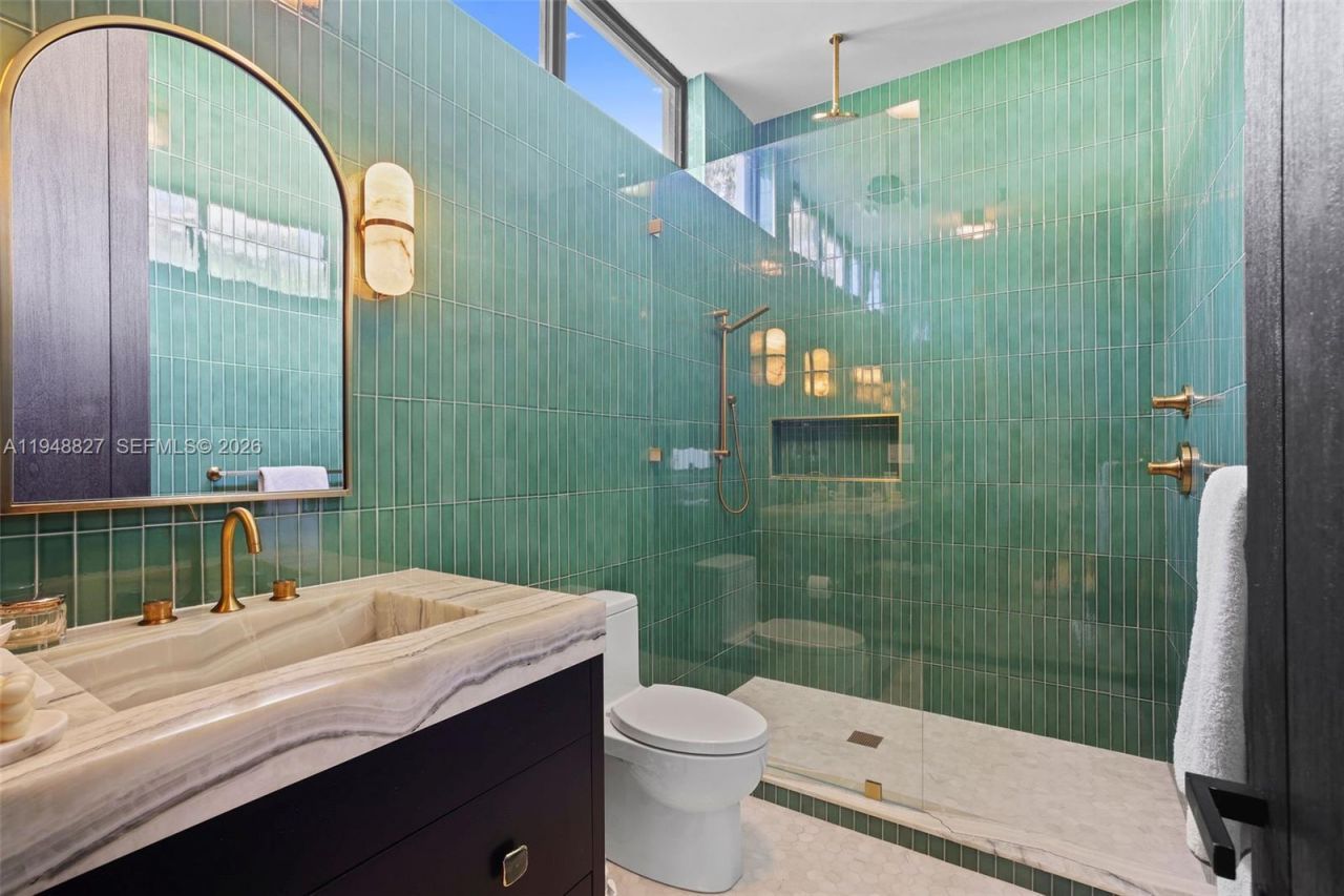 132 Paloma Dr , Coral Gables, FL 33143 Photo