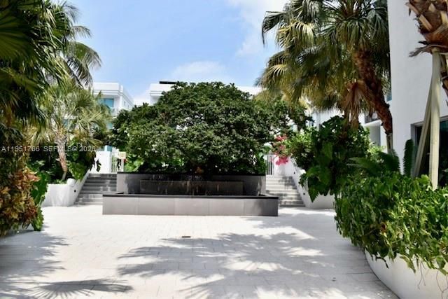 110 Washington Ave, Unit 1710, Miami Beach, FL 33139 Photo