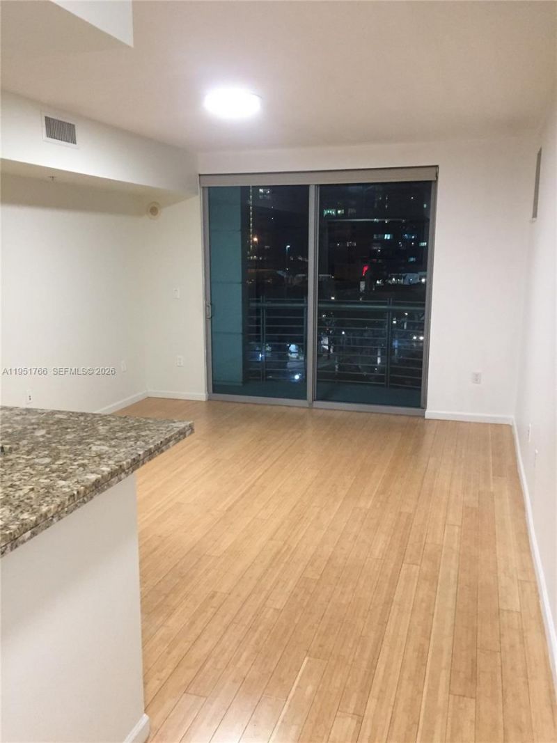 110 Washington Ave, Unit 1710, Miami Beach, FL 33139 Photo