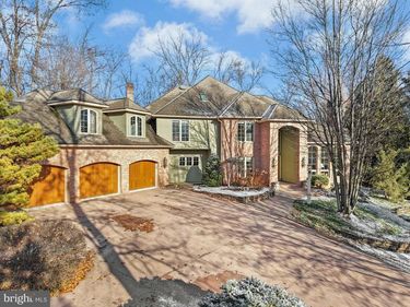 845 MALLARD DRIVE, WHITEHALL, PA 18052