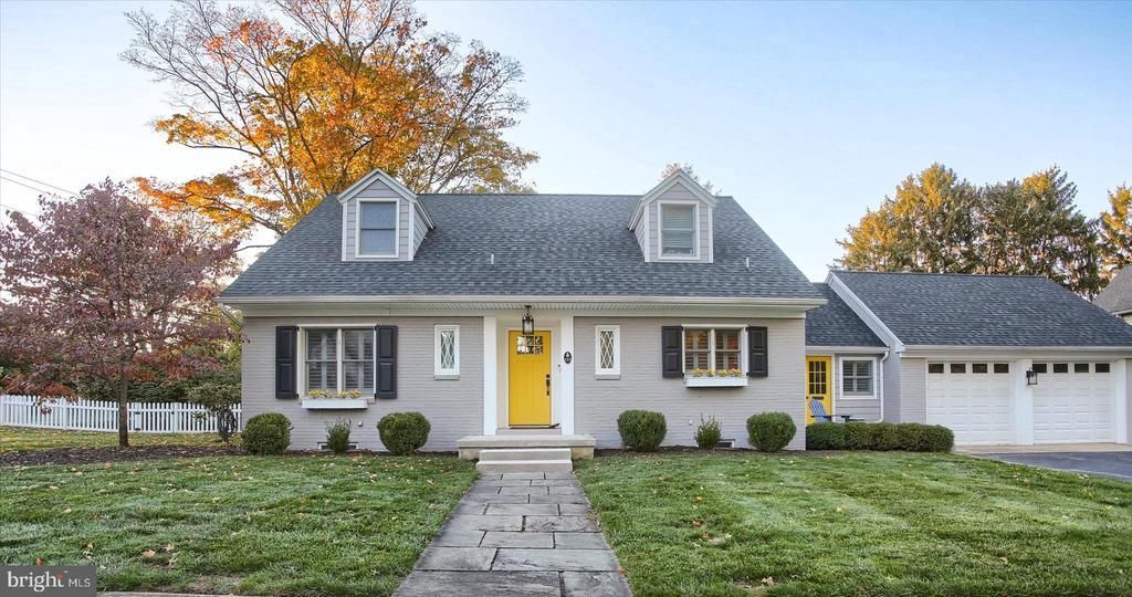 155 Oak Lane, Hershey, PA 17033 Main Photo